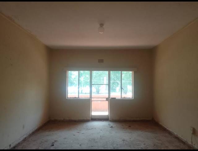 2 BEDROOM APARTMENT FOR SALE IN FLORIDA